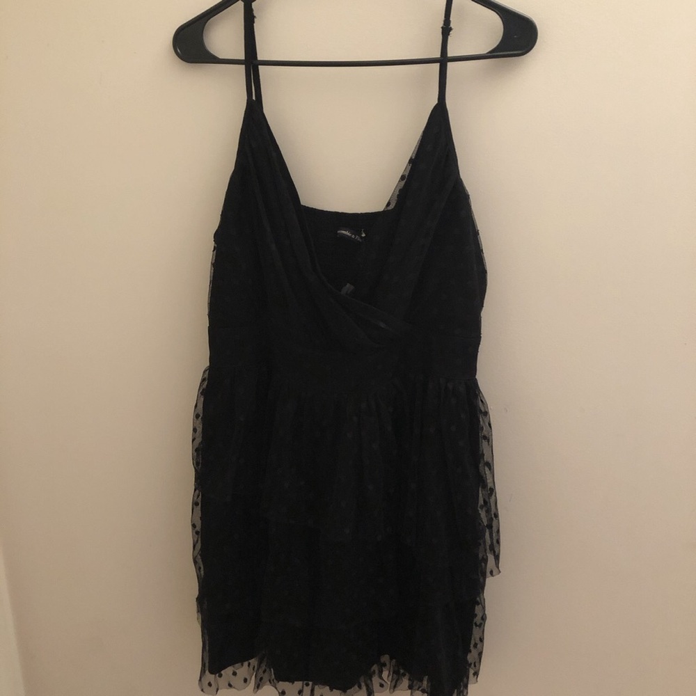 abercrombie & fitch black dress